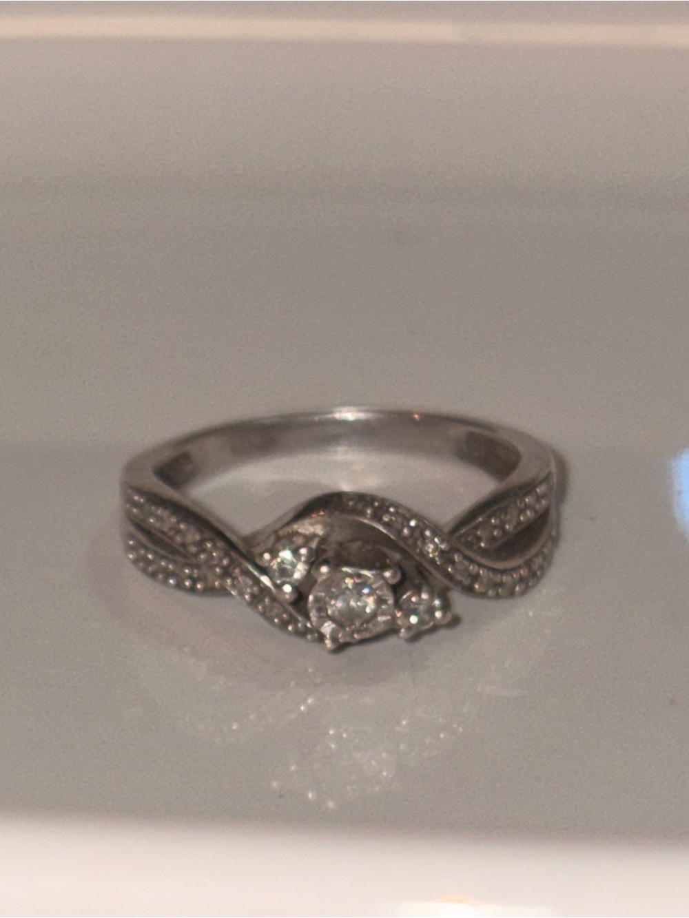 5” 1/4” Sterling Silver Twisted Band with Genuine Diamond Ring